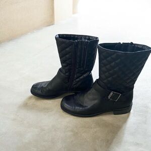 Aerosoles Black Quilted Mid-Calf Boots – Size 7